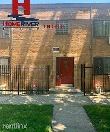 Main picture of 8851 S Muskegon Ave