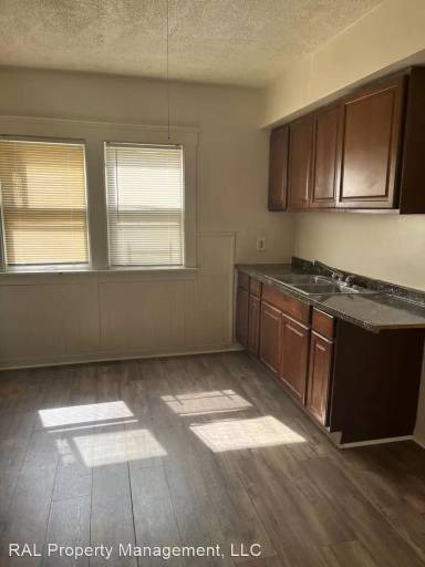 Main picture of 1234 E 172nd St