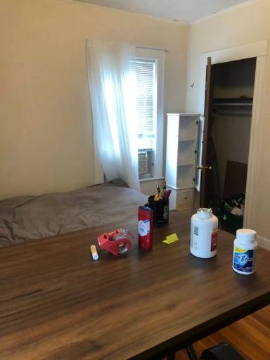 Main picture of 88 Lowell St