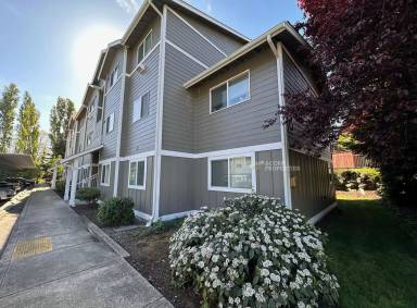 Main picture of 1670 SW Mulberry Pl