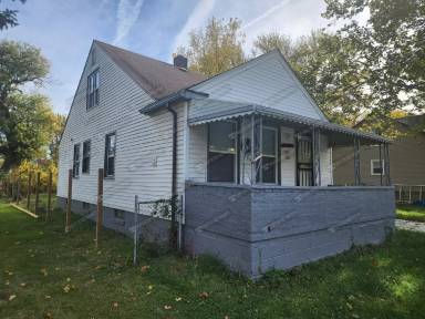 Main picture of 20258 Caldwell St