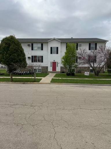 Main picture of 2104 Christi Ln