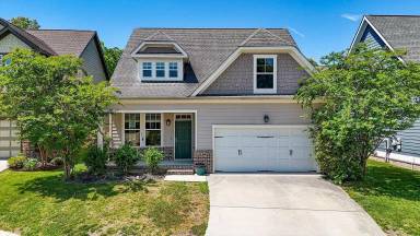 Main picture of 8574 Daju Ct