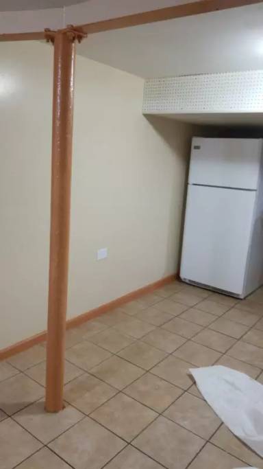 Main picture of 4832 W Oakdale Ave