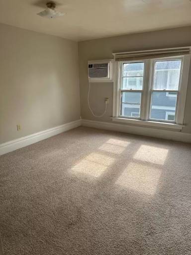 Main picture of 619 Bowery St