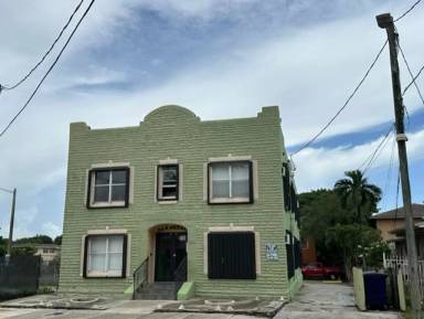 Main picture of 1639 NW 3rd St