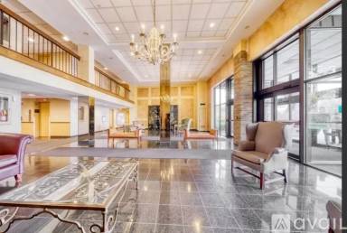 Main picture of Lake Hinsdale Tower