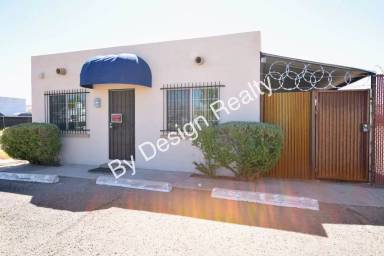 Main picture of 101 W Sahuaro St