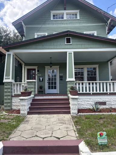 Main picture of 347 Cottage Ave