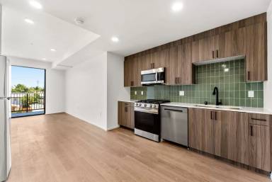 Main picture of 4080 32nd St
