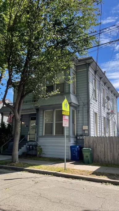 Main picture of 1306 Fountain St