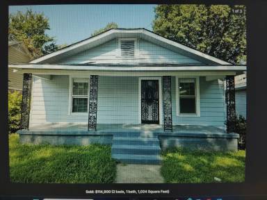 Main picture of 749 Bey St