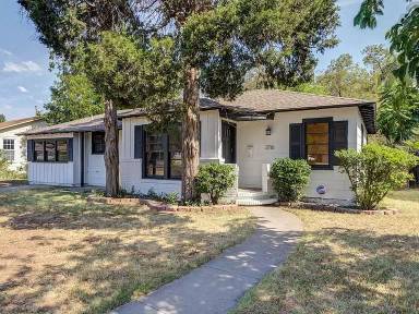 Main picture of 2704 29th St