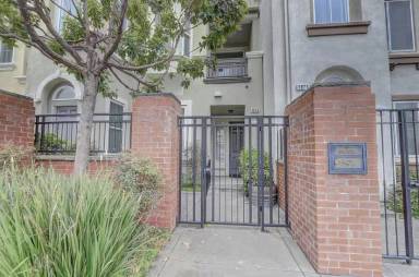 Main picture of 1673 19th Ave