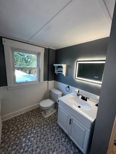 Main picture of 22 Fairmount St
