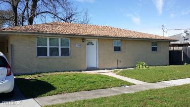 Main picture of 2908 Volpe Dr