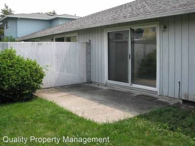 Main picture of 1049 Hopkins Rd
