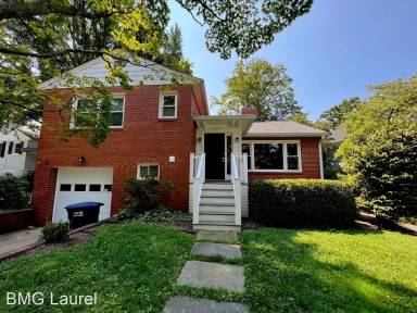 Main picture of 5027 Eskridge Ter NW