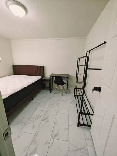 Main picture of 4692 Randall Dr