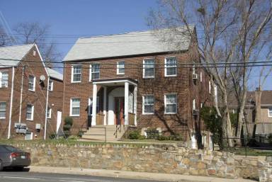 Main picture of 1513 N Rhodes St