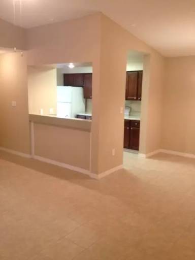 Main picture of 214 Riverbend Dr
