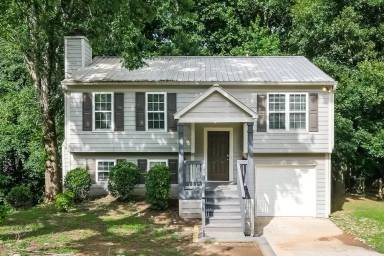 Main picture of 140 Birch Rill Dr