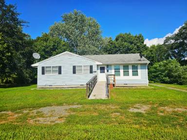 Main picture of 12011 Somerset Ave