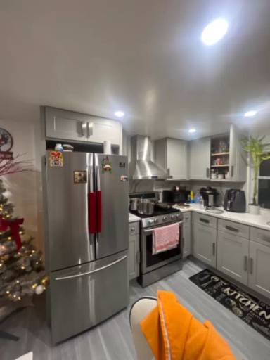 Main picture of 28 Linden Ave