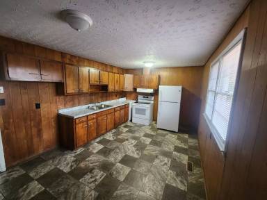 Main picture of 710 Waltmore St