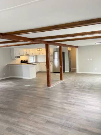 Main picture of 454 Mill St