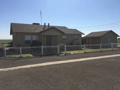 Main picture of 10327 Linden Rd