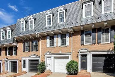 Main picture of 2527 Queen Annes Ln NW