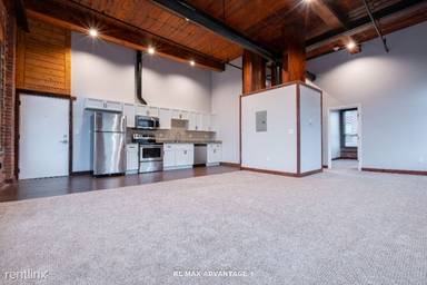 Main picture of 10 Nebraska St