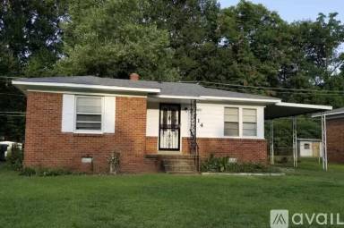 Main picture of 2714 Merle St