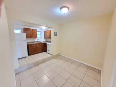 Main picture of 1741 SW 17th Ct