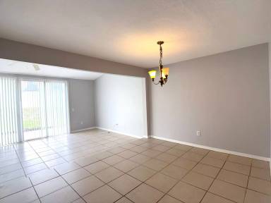 Main picture of 306 Mango Dr