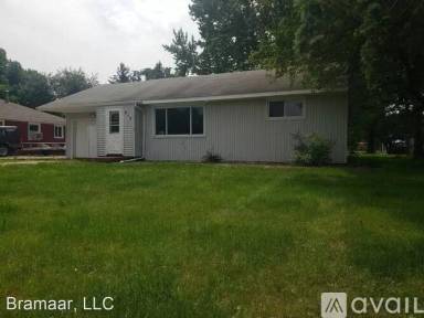 Main picture of 413 3rd St