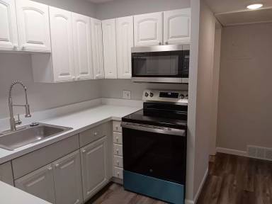 Main picture of 32850 Aurora Rd