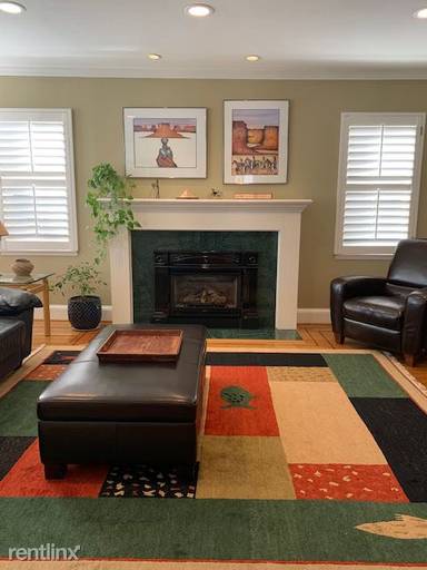 Main picture of 929 Elm St
