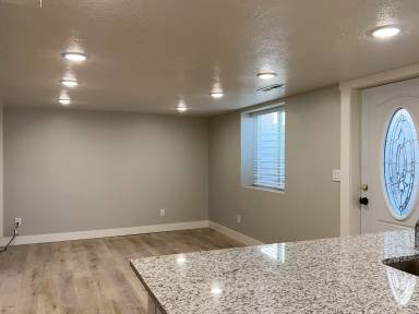 Main picture of 702 N 100 W