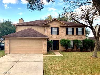 Main picture of 4515 Waterfall Way