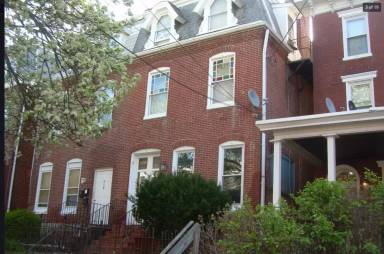 Main picture of 906 N Madison St