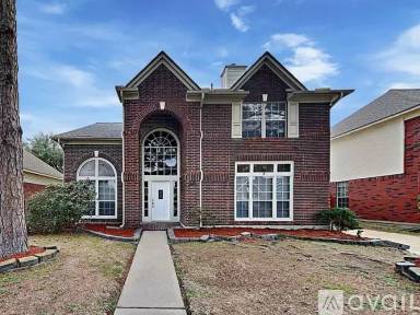 Main picture of 7422 Hollow Ridge Dr