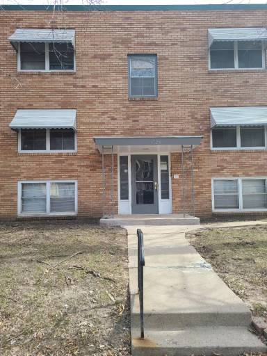 Main picture of 3528 Penn Ave N