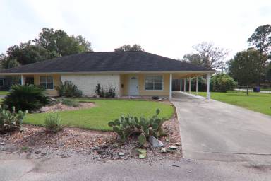 Main picture of 3735 Nightingale St