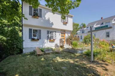 Main picture of 41 Summit St