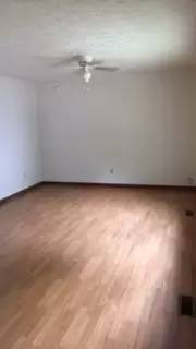 Main picture of 500 S Eastside Dr