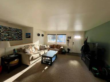 Main picture of 526 Lignite Ave