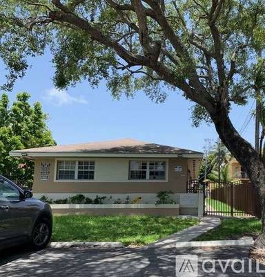 Main picture of 1321 NW 4th St