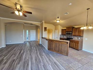 Main picture of 221 Dollina Ct